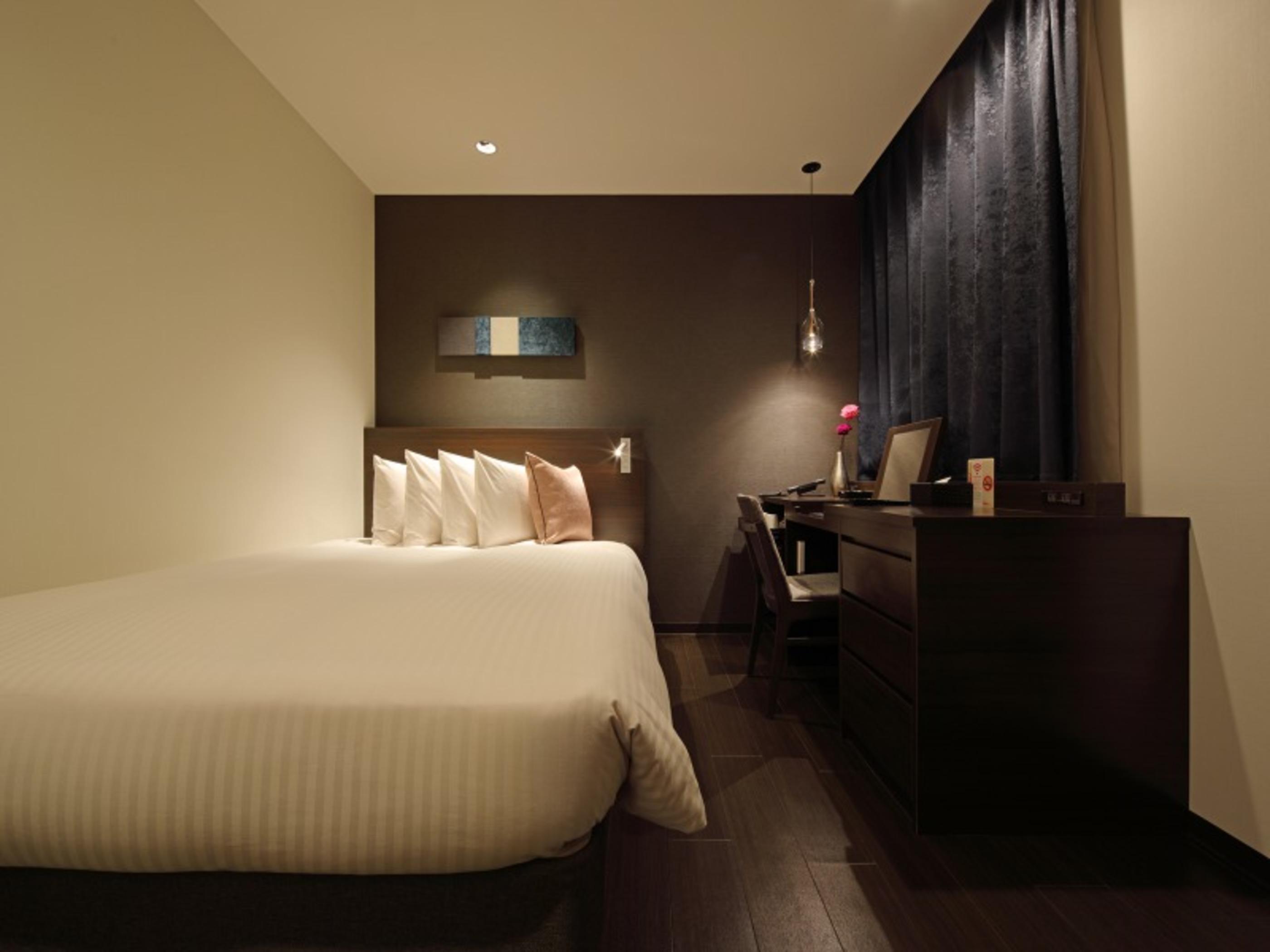 Red Roof Inn & Suites Osaka Namba Nipponbashi Exteriör bild