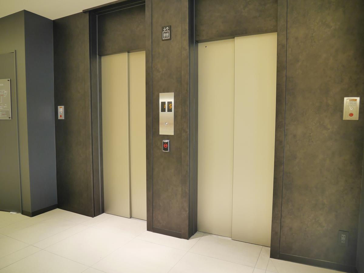 Red Roof Inn & Suites Osaka Namba Nipponbashi Exteriör bild