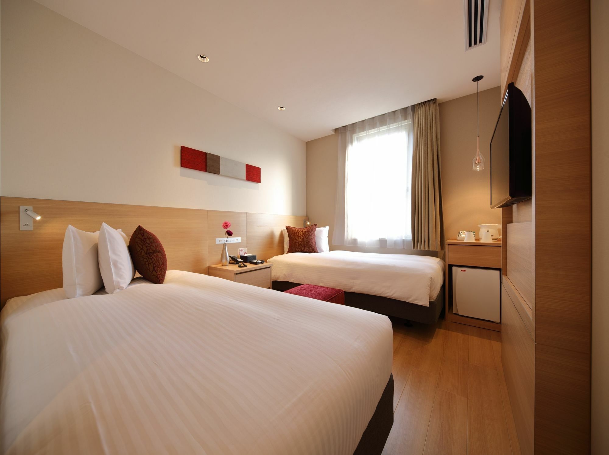 Red Roof Inn & Suites Osaka Namba Nipponbashi Exteriör bild