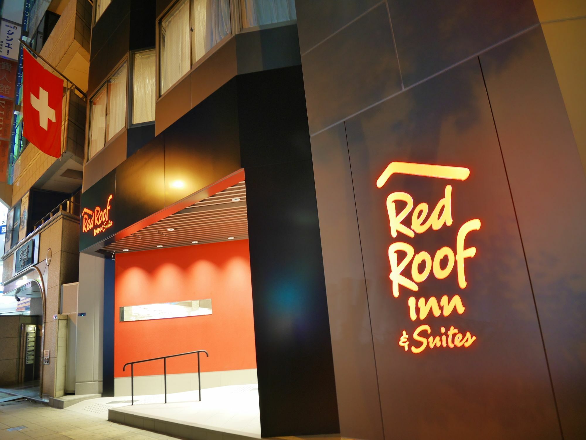 Red Roof Inn & Suites Osaka Namba Nipponbashi Exteriör bild